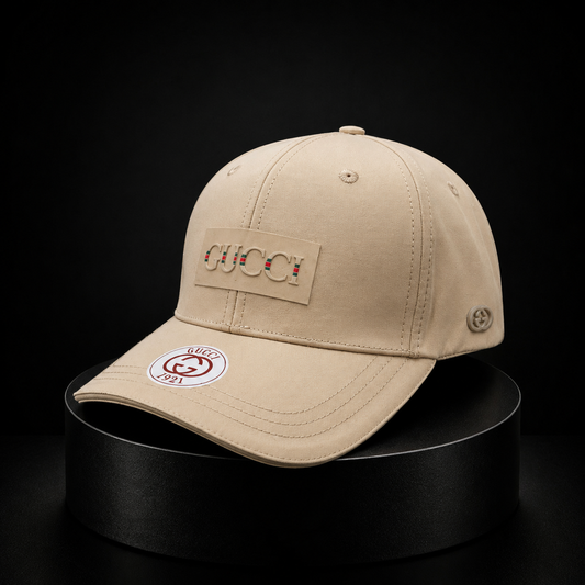 Gorra Gucci Beige con Logo Frontal