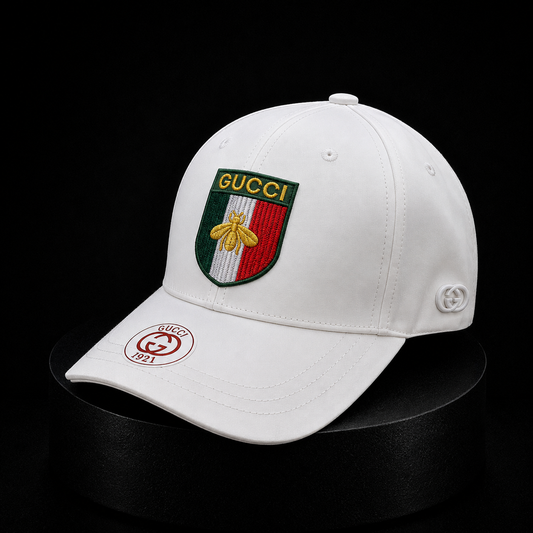 Gorra Gucci Blanca Premium con Escudo Italiano Bordado