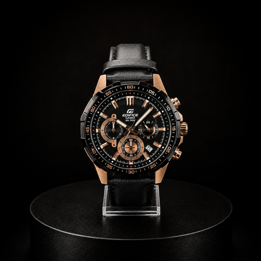 Reloj Casio Edifice Cronógrafo Negro con Correa de Cuero y Detalles Dorados